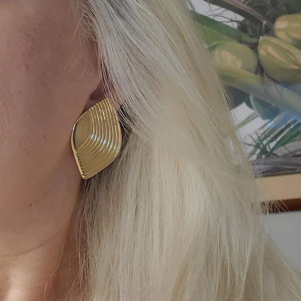 Vintage Gold tone Statement Clip on Earrings